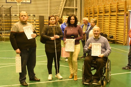 Fehérbot Hűség díjat vehetett át Elekes Zsuzsa a LÁRKE Egyesülettől